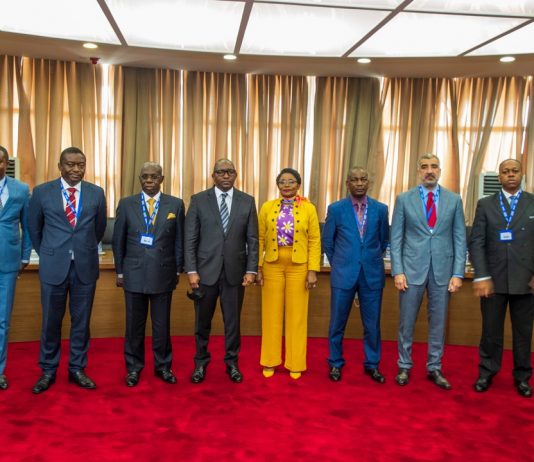 RDC-gouvernement: « il ne faut pas prendre des gens, qui vont apprendre leur travaille en devenant Ministre” (Albert Yuma à Sama Lukonde)