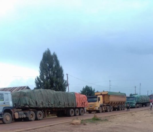 Lualaba-lutte contre la contrebande: saisie à Kolwezi de 8 camions remplis des minerais à l’état brut