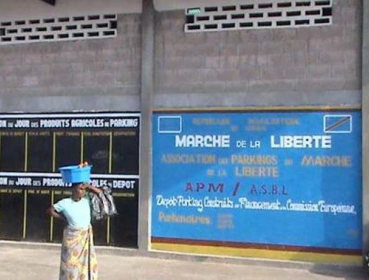 Kinshasa: le marché de la liberté n’est pas mal géré ni spolié (Fatouma Mangaza devant les députés provinciaux)