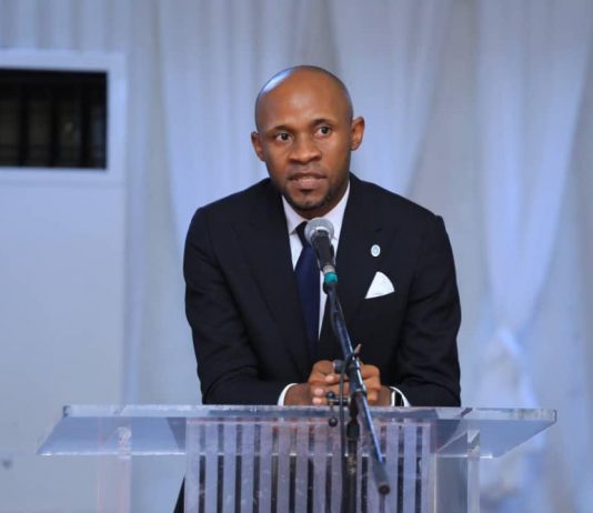 RDC: Patrick Muyaya promet la révision de la loi de 1996 fixant les modalités de l’exercice de la liberté de presse