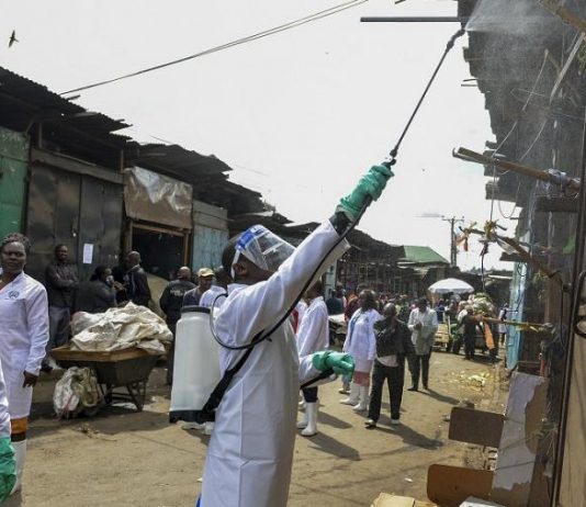 Kinshasa: les amendes fixées sur violations des mesures barrières seront payées à la DGRK (Sylvano Kasongo)