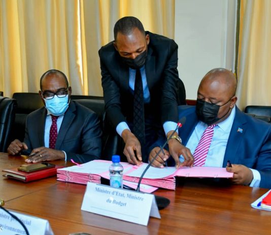 RDC: le Gouvernement s’engage à apporter un appuis mensuel de 2 millions USD au projet « Kin-Bopeto »