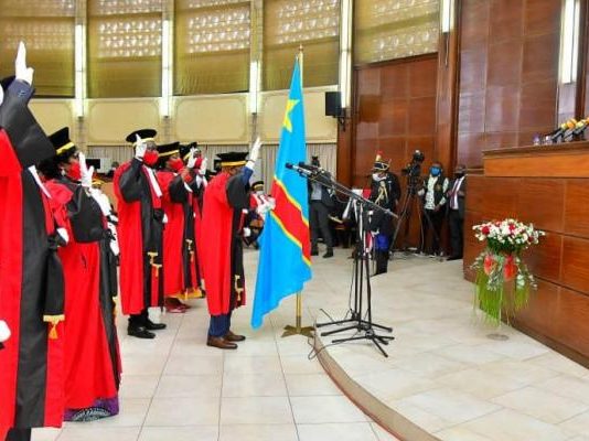 RDC: des magistrats suspendus pour corruption aggravée