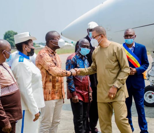 Kongo Central: Pour calmer les importateurs, Didier Budimbu propose la création des unités de stockage des produits pétroliers à Moanda