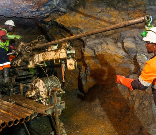 RDC : Museveni inquiet de l’accord signé entre la RDC et le Rwanda sur la traçabilité de l’or