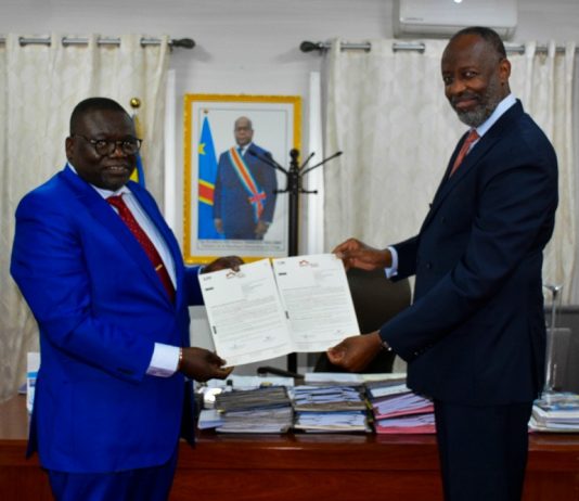 RDC-Projets d’infrastructures au grand Kasaï: réception par le FPI des garanties de bonne exécution et de restitution des avances d’EQUITY BCDC