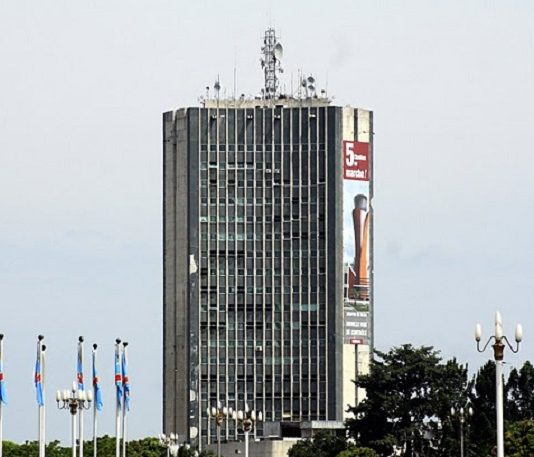 RDC: l’ancien Directeur Général adjoint de la RTNC accuse le ministre muyaya d’avoir hypothéqué la redevance de la chaîne nationale