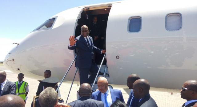 tshisekedi_prend_avion