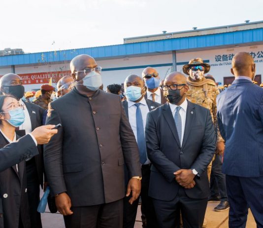 RDC: Tshisekedi constate que des négociants étrangers exportent frauduleusement le cuivre et le cobalt sous le label des «Mitrailles»