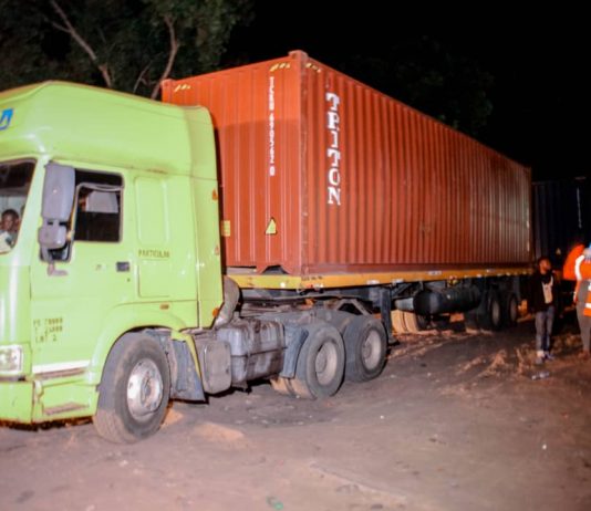 Kongo-central: saisie à Kasangulu de 5 camions transportant “frauduleusement” du carburant provenant de l’Angola