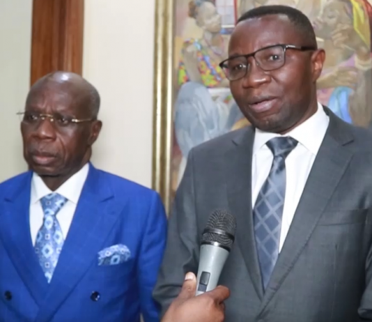 RDC: le gouvernement discute avec la FEC pour capter le marché des batteries électriques estimé à 7 mille milliards $