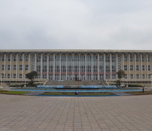 RDC-Lois de finances exercice 2021: les recettes mobilisées ont servis les institutions politiques que les investissements (Rapport)