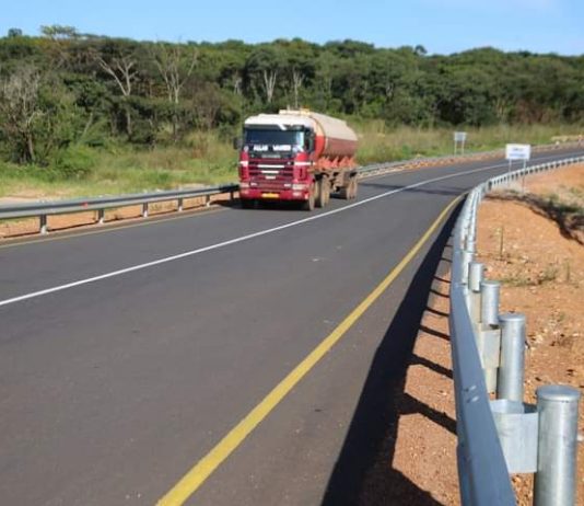 RDC: la zambie officialise le poste frontière de sakania pour permettre les échanges commerciaux