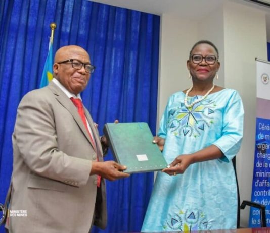 RDC: Signature d’un arrêté portant dotation de 0,3% du chiffre d’affaires au profit des projets de développement communautaire