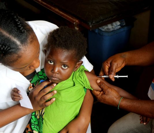 Mwene-ditu: lancement de la campagne de vaccination de 323.850 enfants contre la rougeole