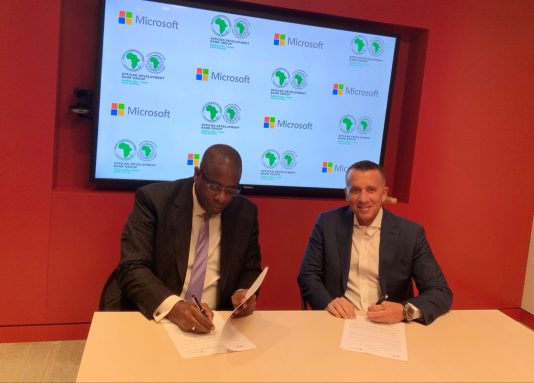 Microsoft renforce son partenariat avec la BAD pour accélérer l’entrepreneuriat des jeunes en Afrique