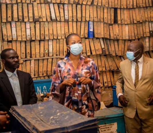 RDC: Aminata Namasia fait un constat amer de l’imprimerie de l’EPST