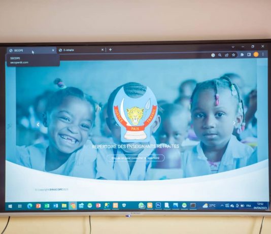 RDC: lancement d’une plateforme numérique pour faciliter la charge de 4395 enseignants retraités