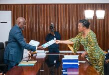 RDC : le projet de loi des finances 2025 chiffré à 18 milliards de dollars américains