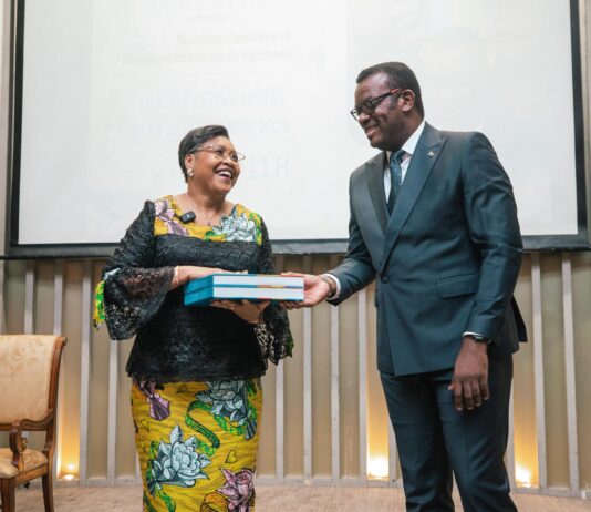 RDC: le gouvernement se dote d’un annuaire alphabétique et numérique des cadres et agents des services publiques de l’Etat