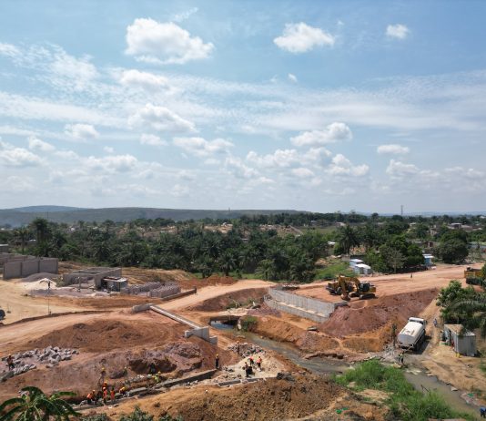 RDC : suivi technique des travaux de la Rocade Sud-Est pour évaluer l’avancement du chantier