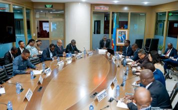 RDC–FMI : Mukoko Samba salué pour la rigueur dans la fiscalité pétrolière