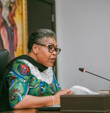 Paie des fonctionnaires en RDC : Judith Suminwa lance l’audit pour maîtriser la masse salariale